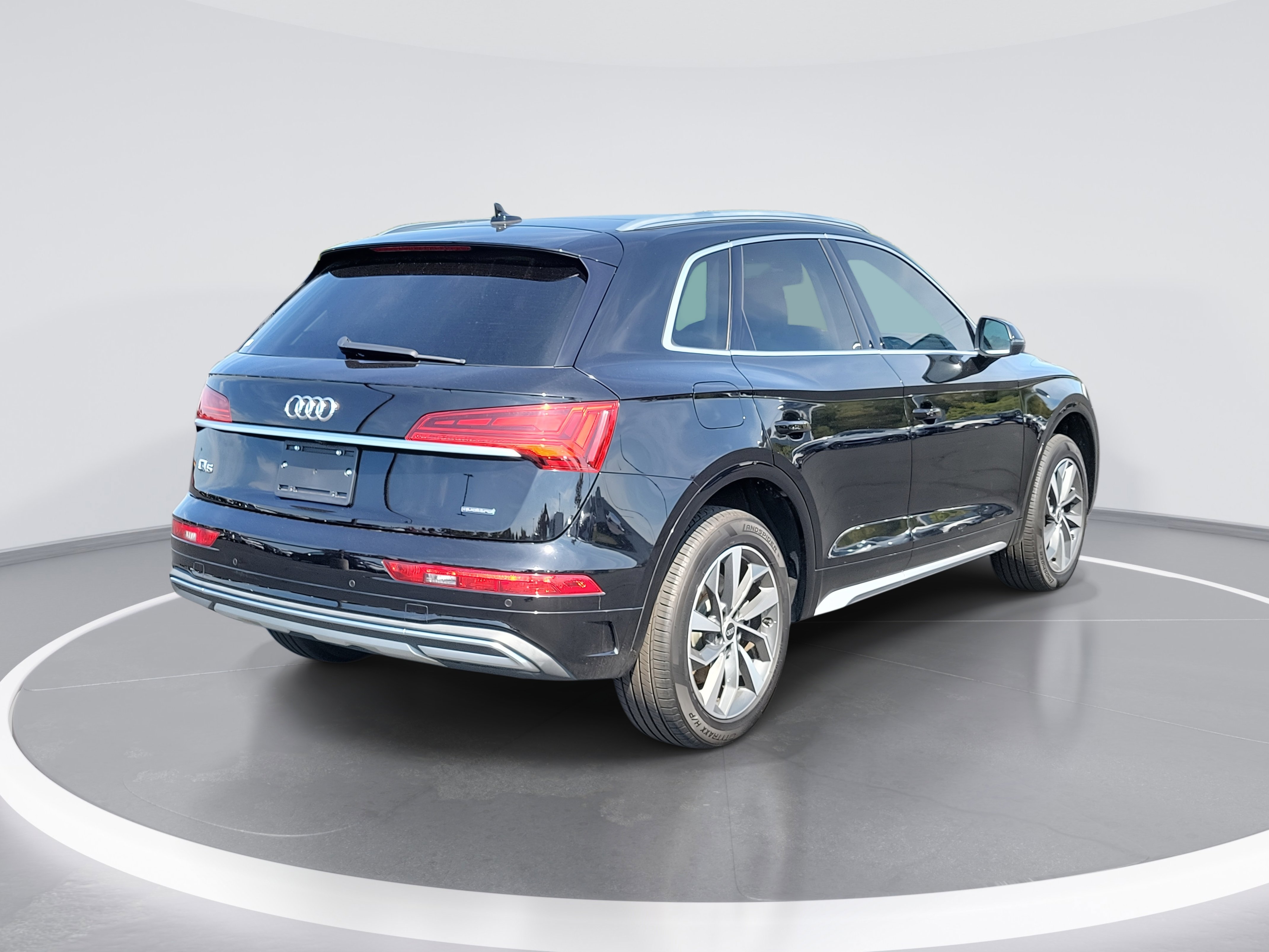 Used 2021 Audi Q5 Premium Plus image 3