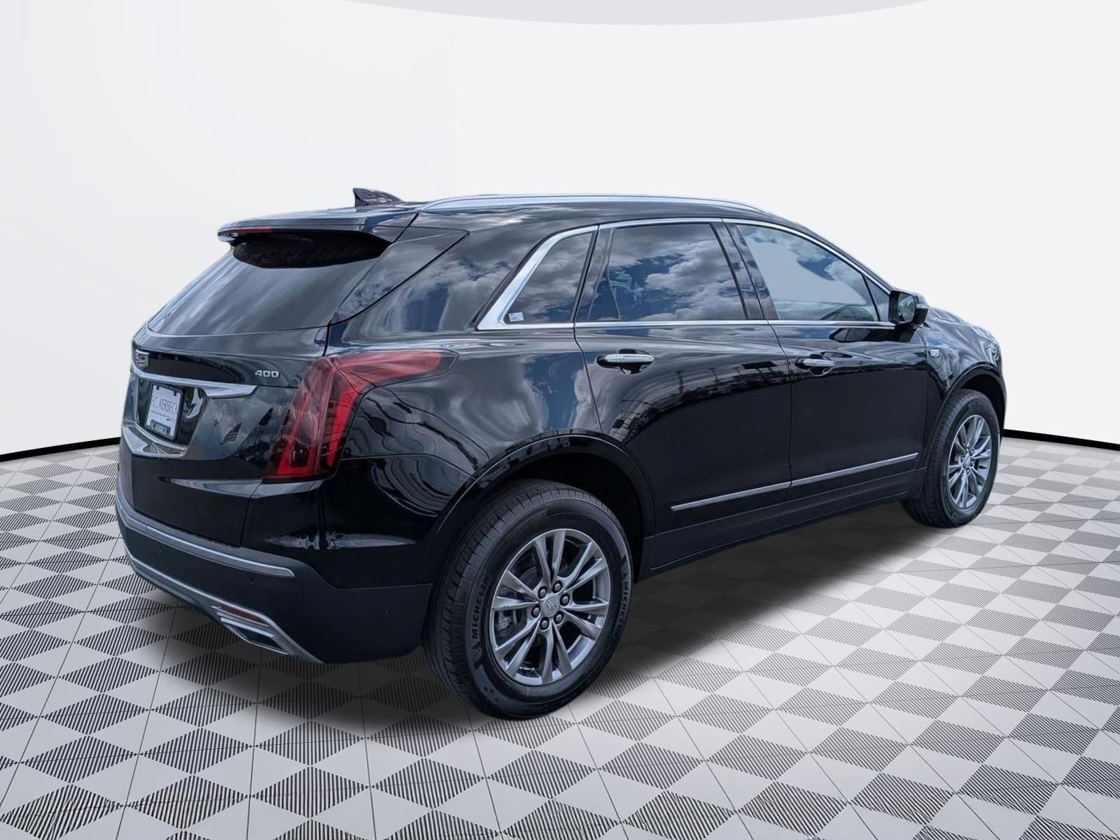 Certified 2023 Cadillac XT5 Premium Luxury AWD/4WD image 5