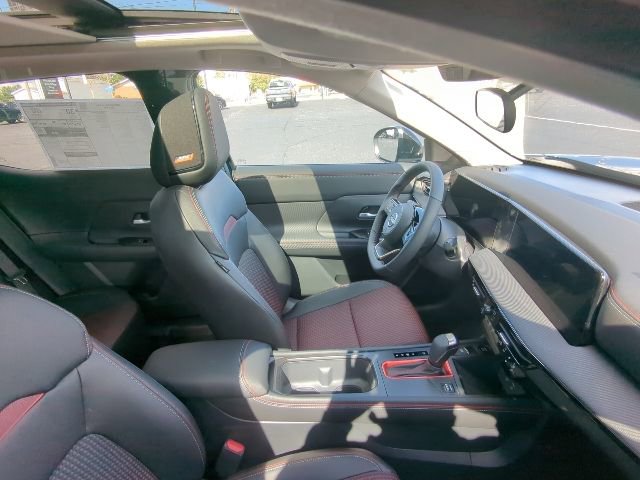 New 2026 Nissan Kicks SR w/ SR Premium Package AWD/4WD image 11