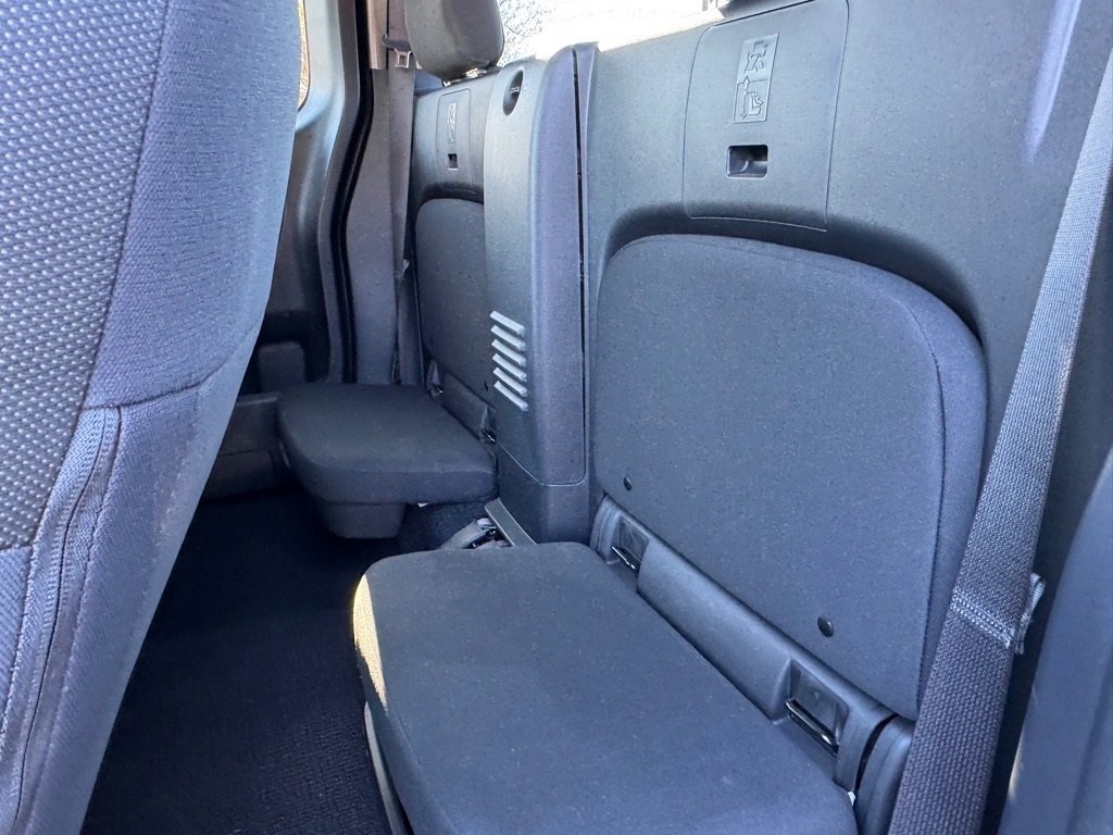 Certified 2024 Nissan Frontier SV image 12