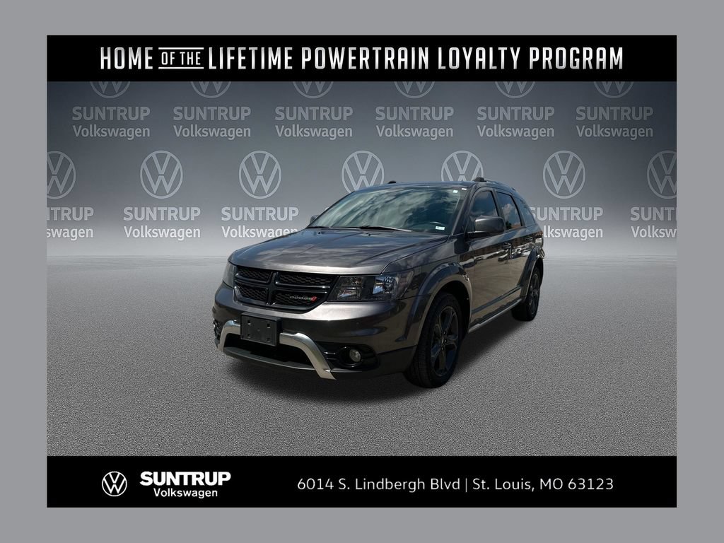 Used 2020 Dodge Journey Crossroad FWD image 1