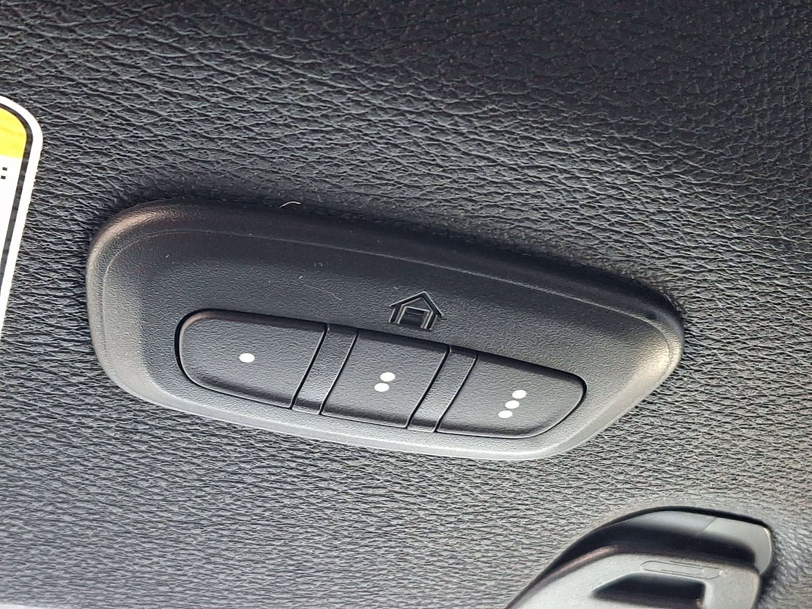 Used 2024 Jeep Wrangler Unlimited Sahara image 24