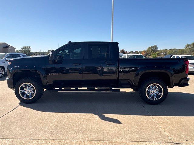 Used 2021 Chevrolet Silverado 2500 Custom w/ Custom Value Package AWD/4WD image 9