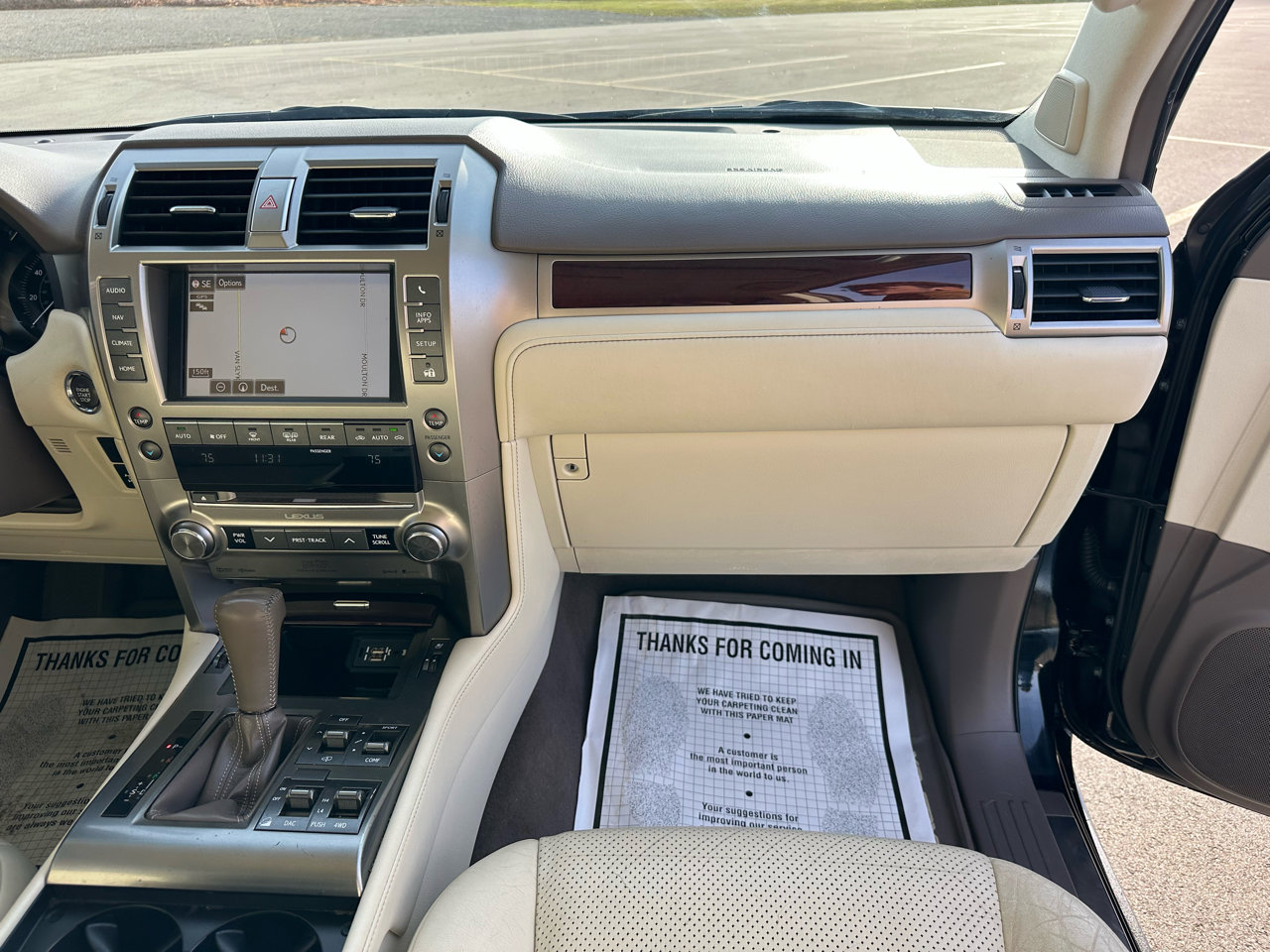 Used 2016 Lexus GX 460 Luxury image 31