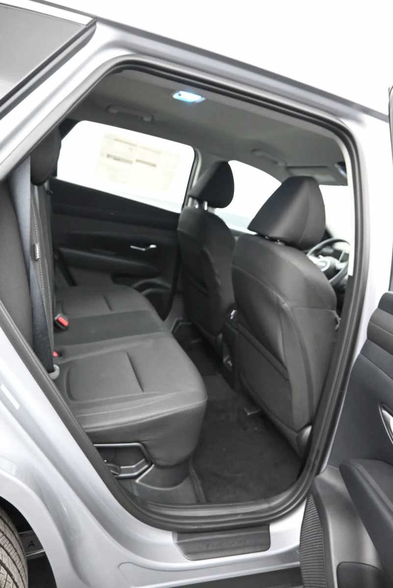 New 2026 Hyundai Tucson Blue SE AWD/4WD image 12