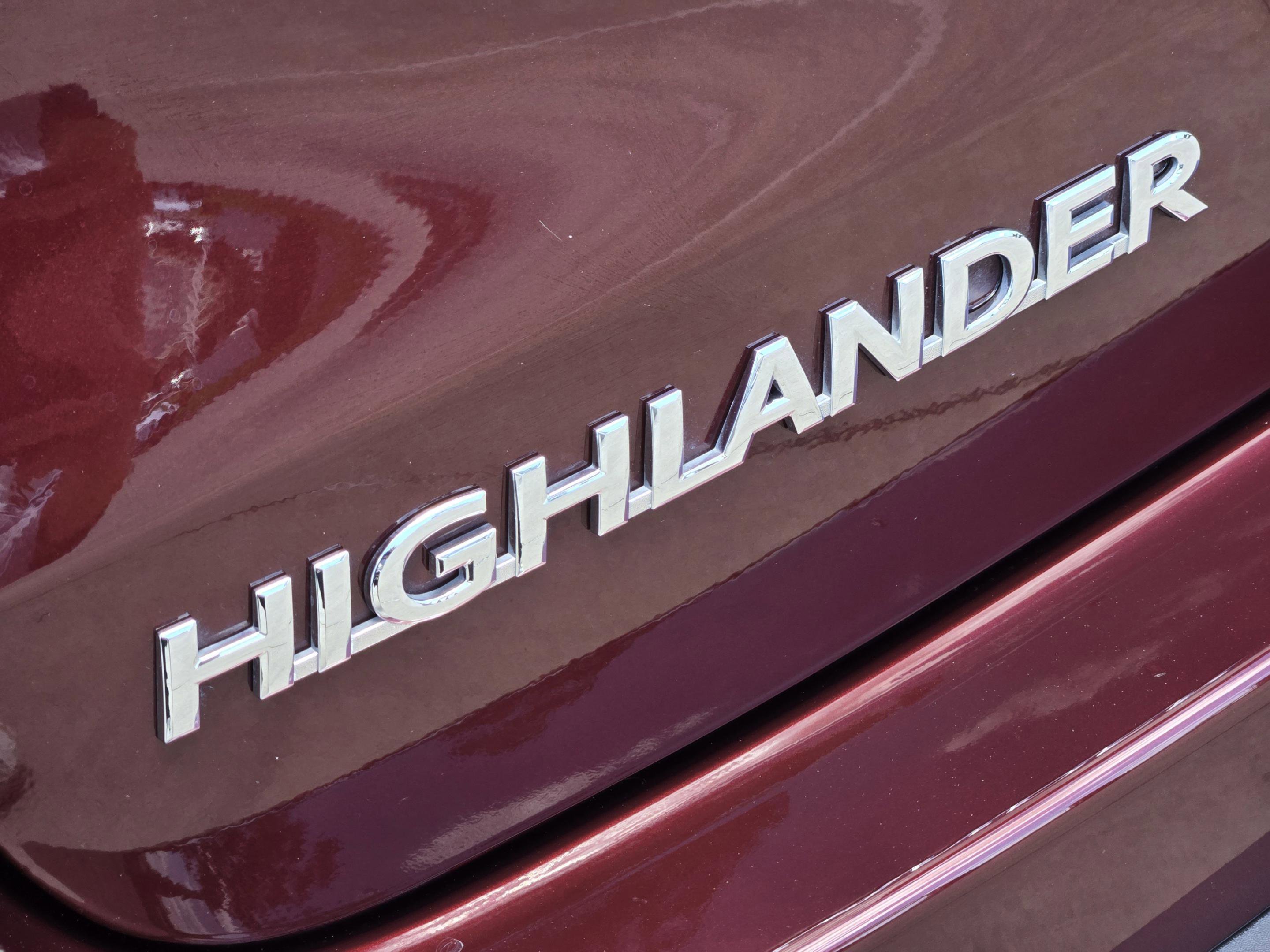 Used 2019 Toyota Highlander LE image 40