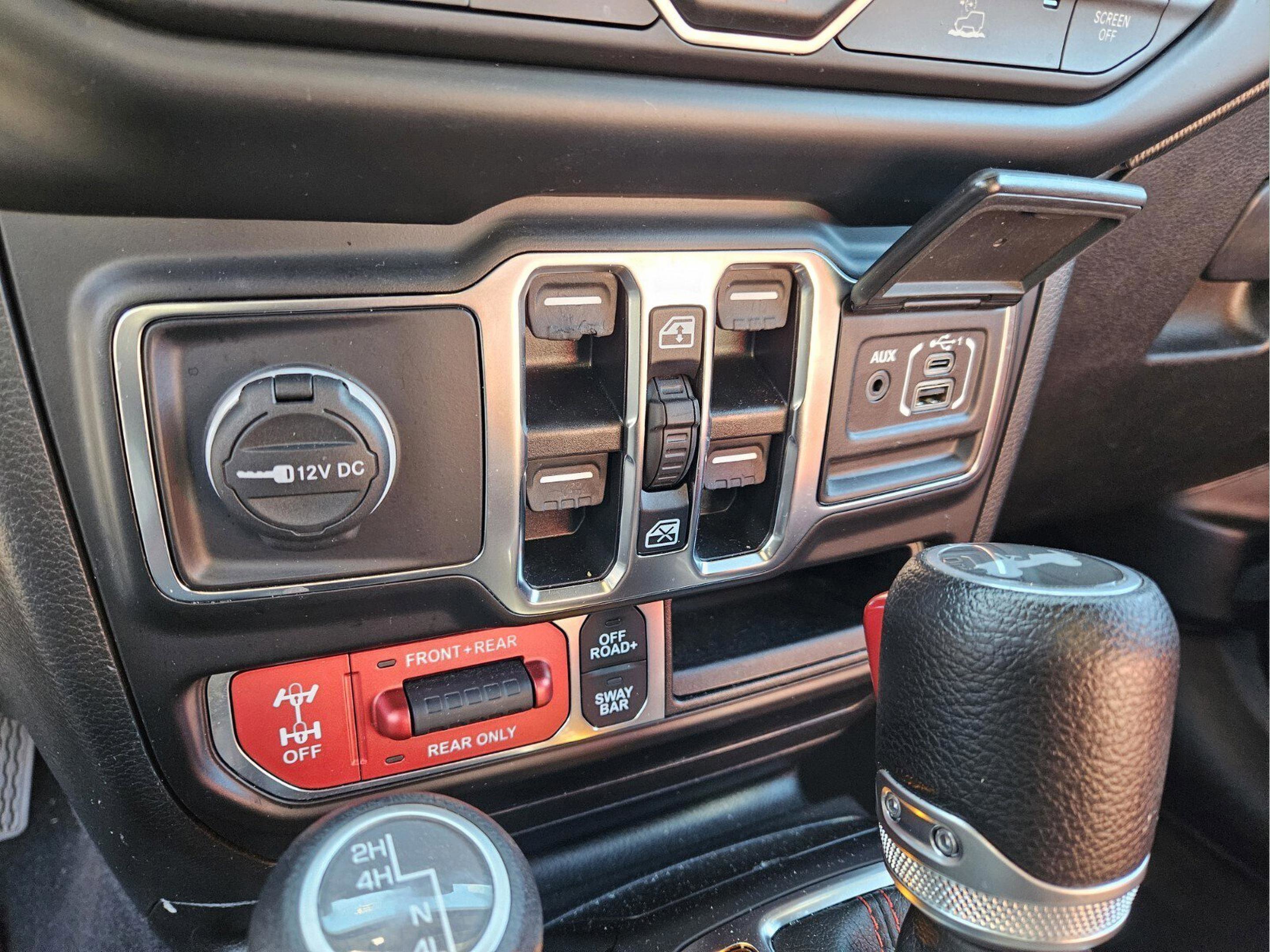 Used 2022 Jeep Wrangler Unlimited Rubicon w/ Xtreme Recon 35" Tire Package image 20