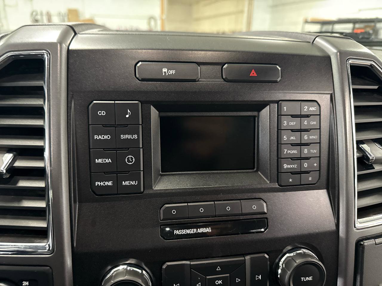 Used 2016 Ford F150 XLT w/ Equipment Group 301A Mid AWD/4WD image 19