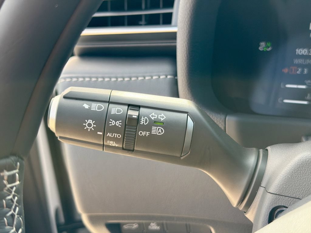 New 2026 Lexus LX 700h Luxury AWD/4WD image 27
