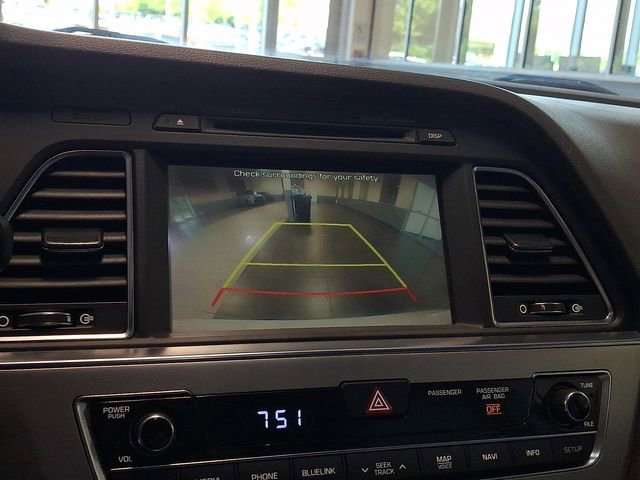 Used 2017 Hyundai Sonata Limited w/ Tech Package 03 FWD image 17