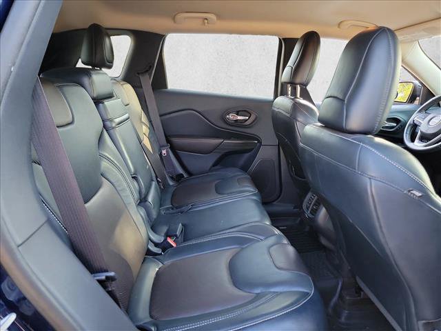 Used 2014 Jeep Cherokee Limited w/ Luxury Group FWD image 13