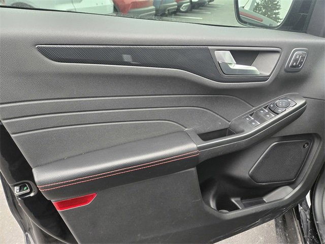 Used 2023 Ford Escape ST-Line Elite w/ Premium Technology Package image 38