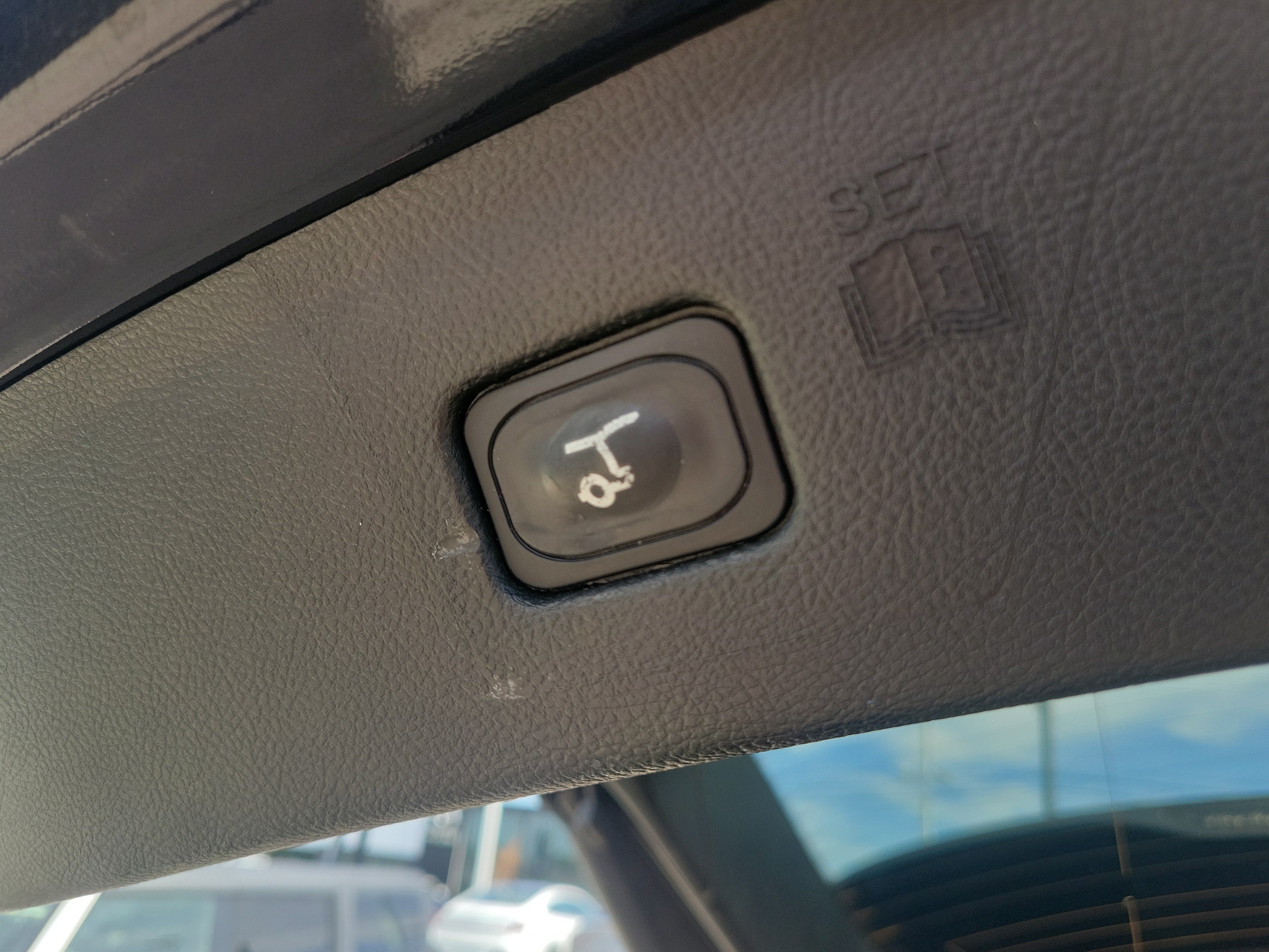 Used 2023 Ford Edge Titanium AWD/4WD image 8