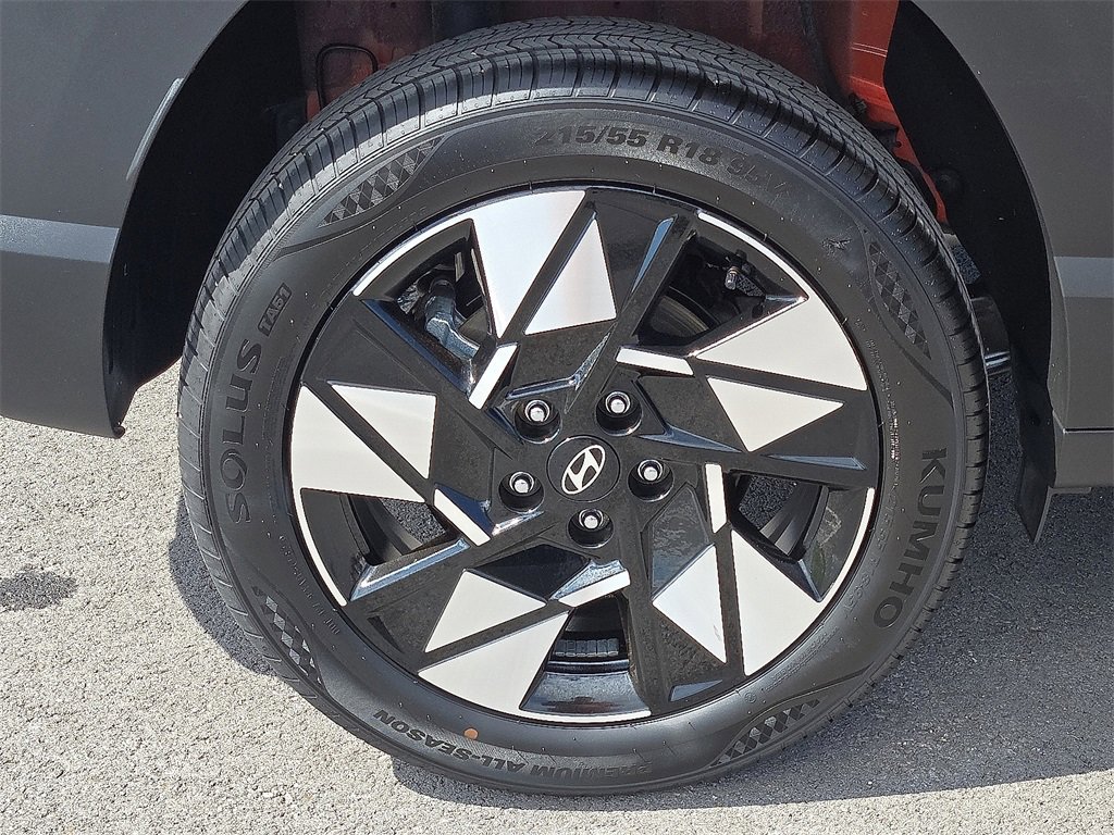 Used 2025 Hyundai Kona SEL image 7