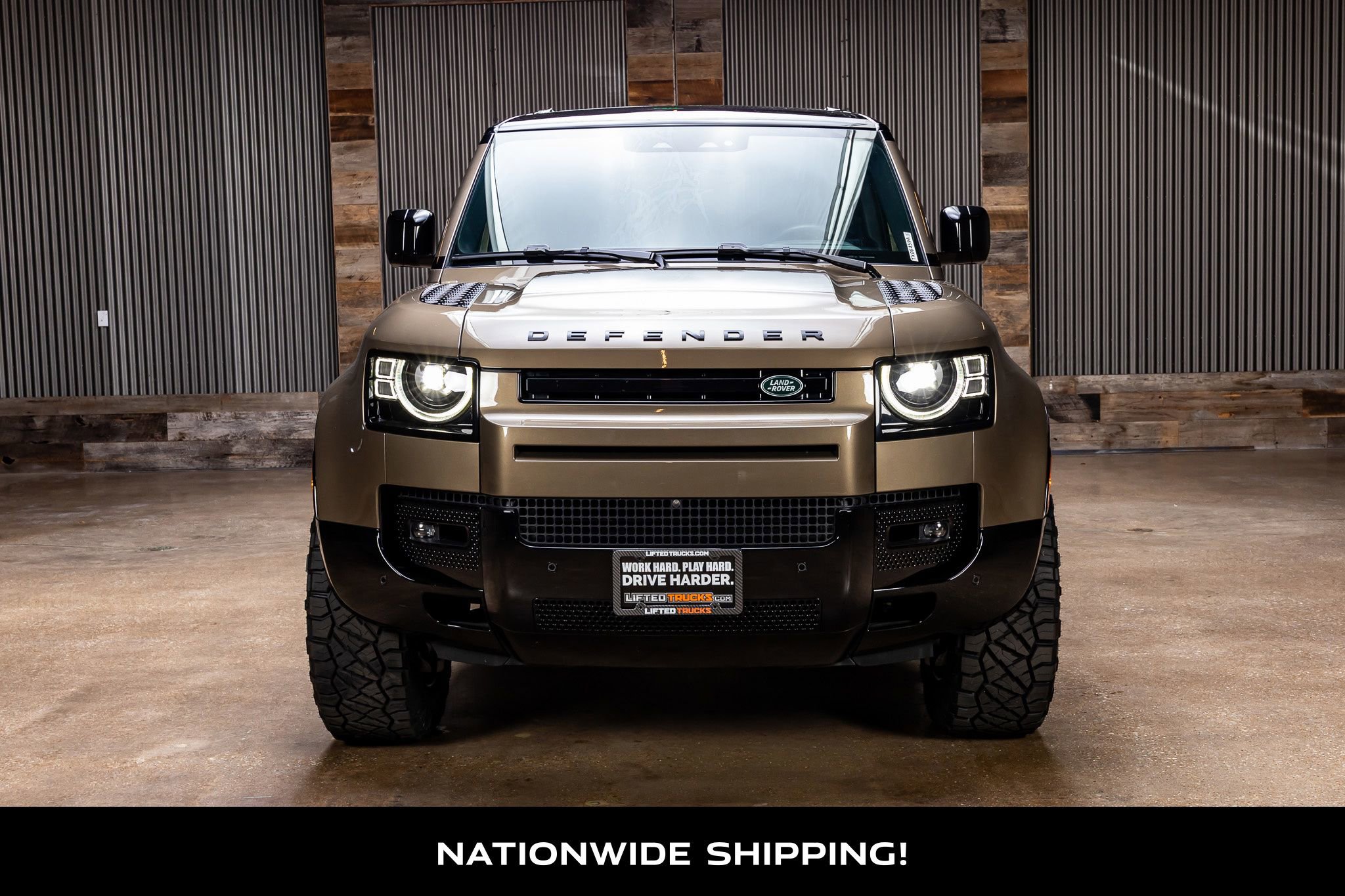 Used 2025 Land Rover Defender 110 X-Dynamic SE image 4