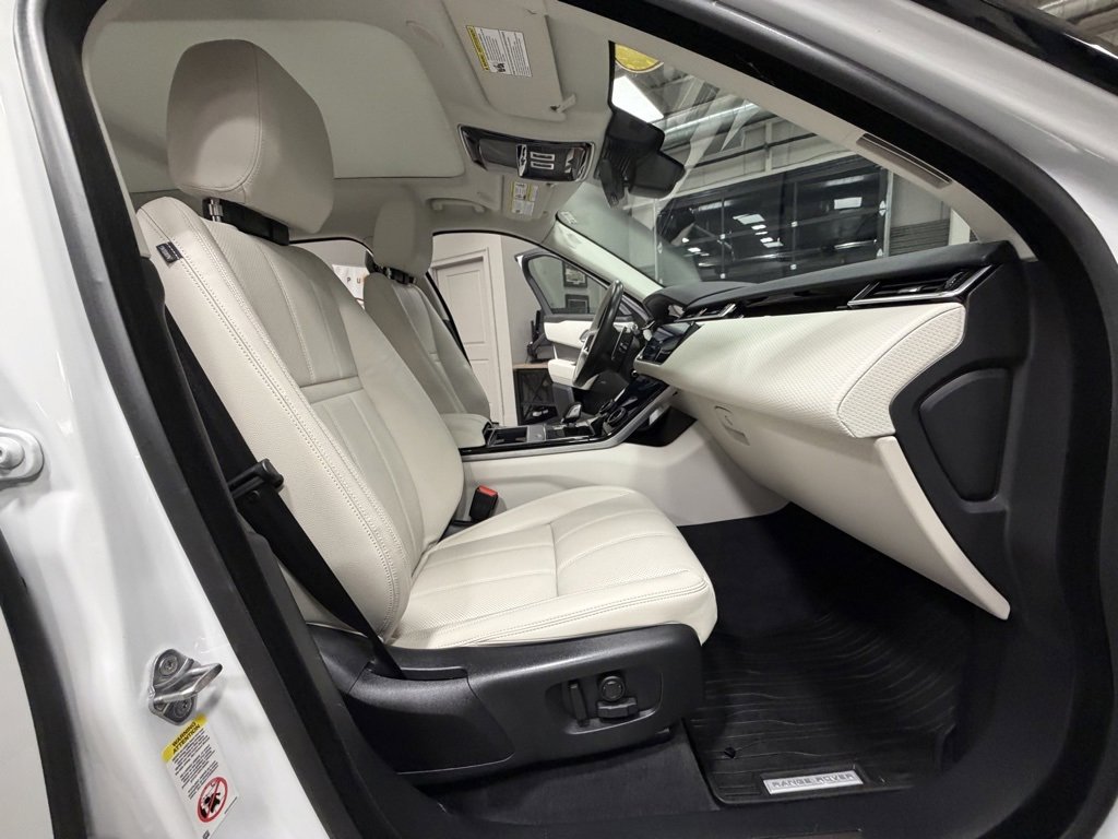 Used 2023 Land Rover Range Rover Velar S image 44