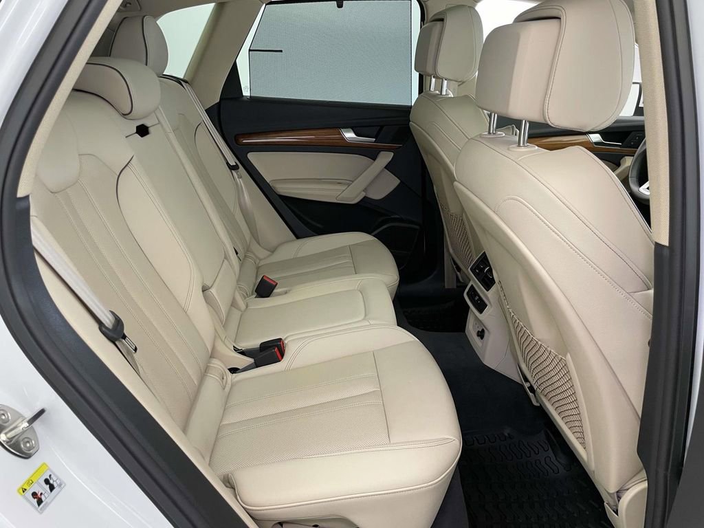 Certified 2023 Audi Q5 2.0T Premium Plus w/ Premium Plus Package image 22