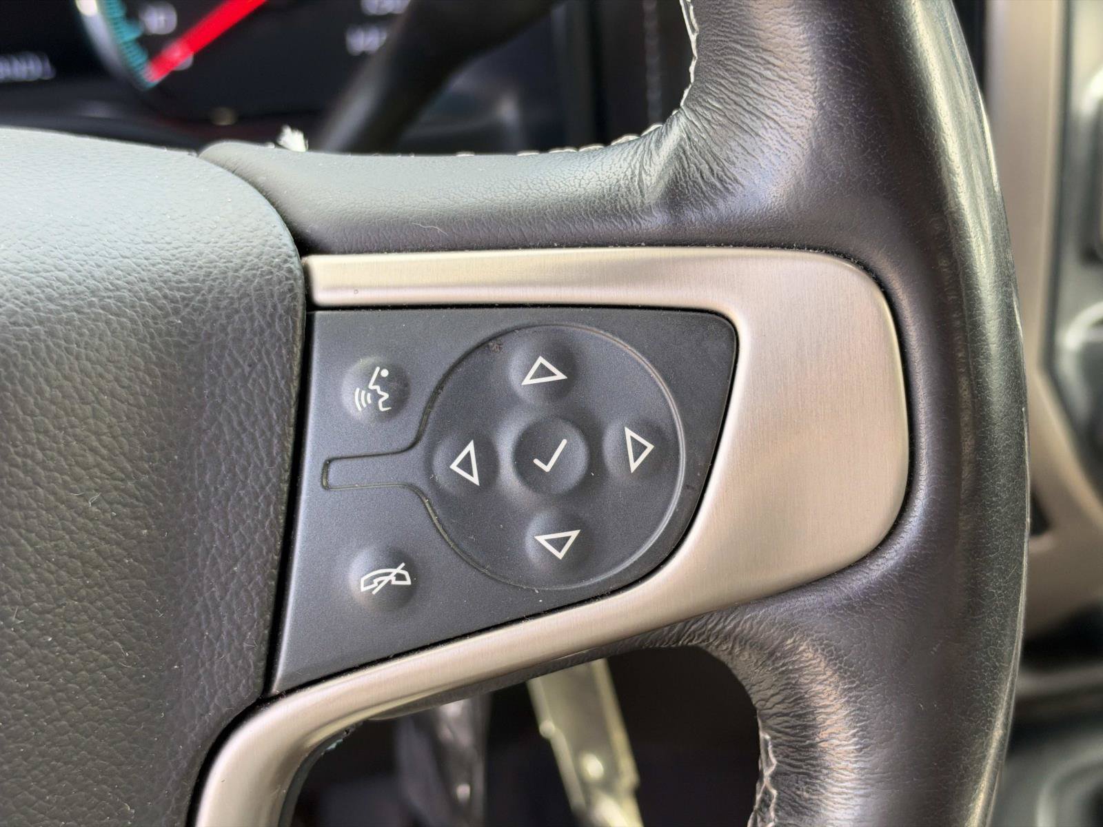 Used 2018 GMC Sierra 1500 Denali w/ Denali Ultimate Package AWD/4WD image 19