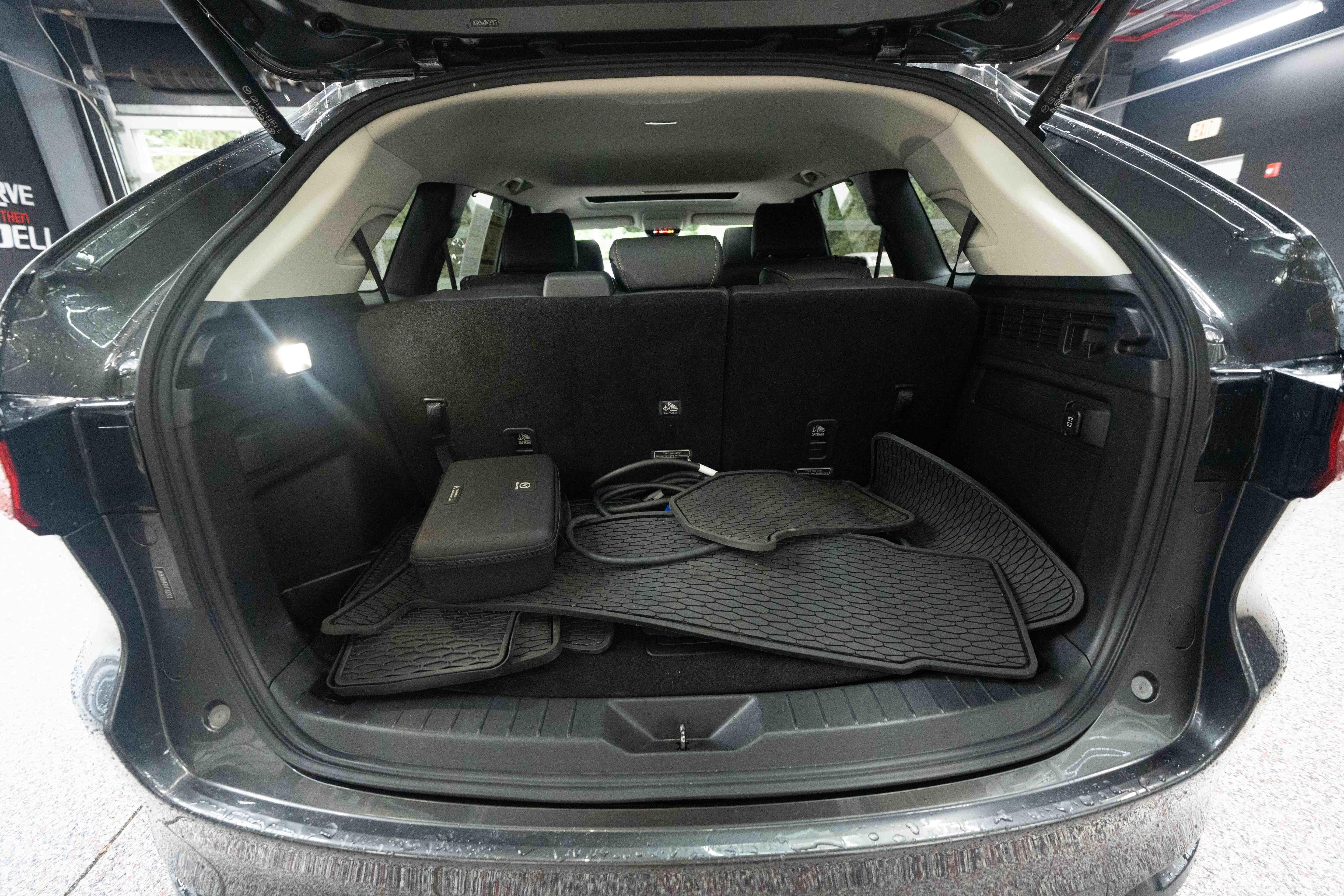 Used 2024 MAZDA CX-90 Plug-In Hybrid w/ Preferred AWD/4WD image 28