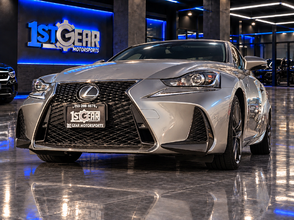 Used 2018 Lexus IS 300 AWD image 10
