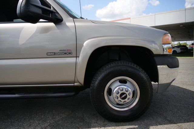 Used 2001 GMC Sierra 3500 4x4 Extended Cab image 34