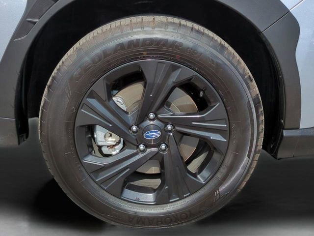 Used 2025 Subaru Crosstrek 2.0i image 11