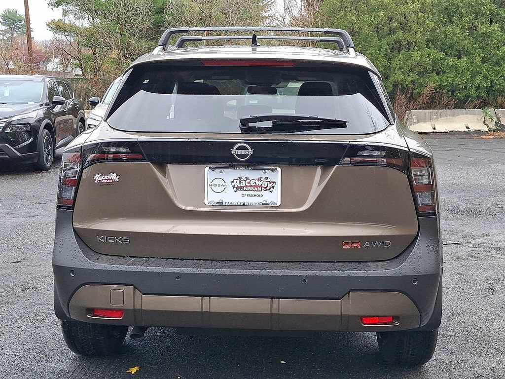 New 2026 Nissan Kicks SR w/ Cold Weather Package AWD/4WD image 6