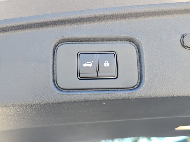 New 2026 Nissan Pathfinder SL w/ SL Premium Package image 11