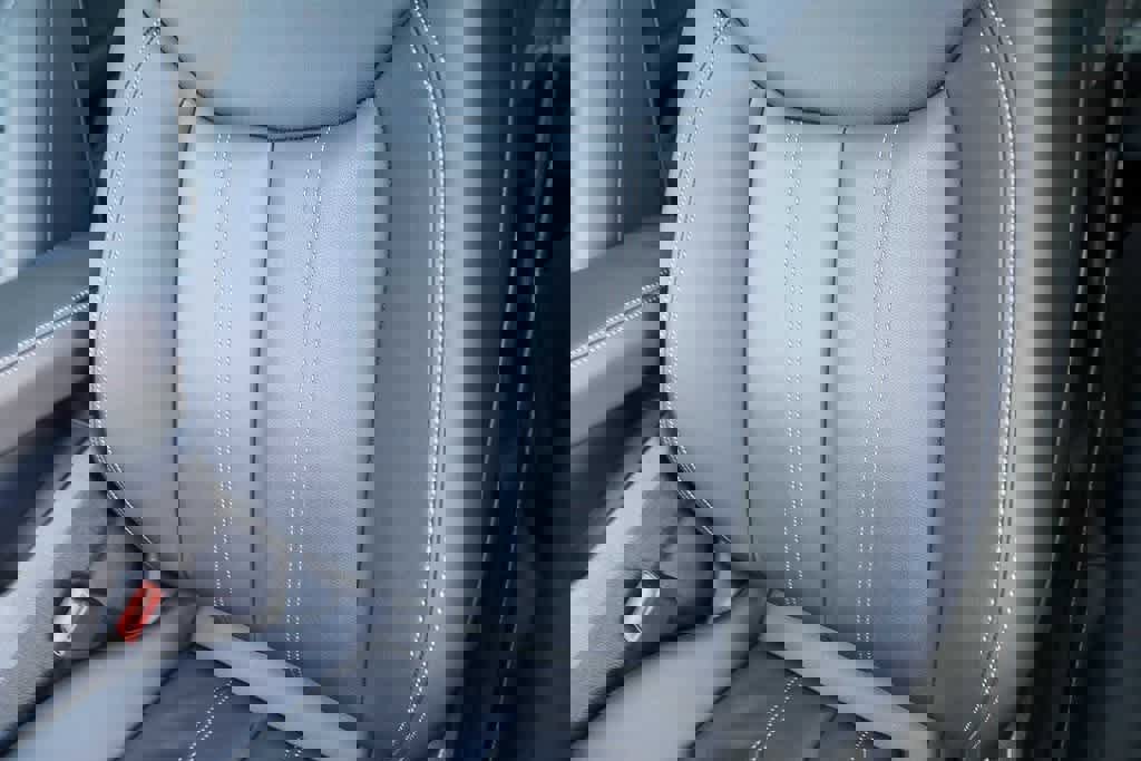 Certified 2025 Audi A5 2.0T Premium w/ Convenience Package image 22