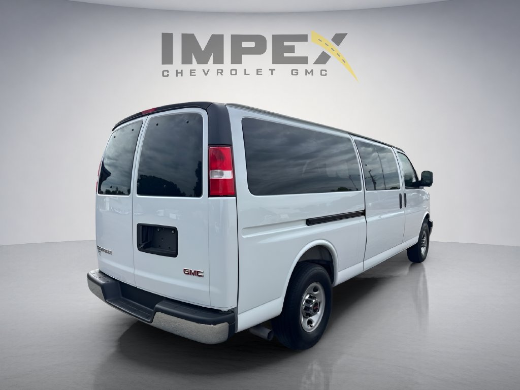 Used 2025 GMC Savana 3500 LT w/ LT Preferred Equipment Group RWD image 11