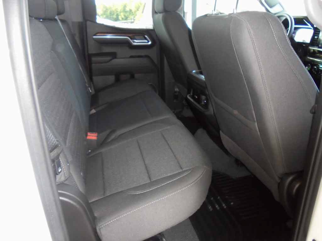 Used 2023 Chevrolet Silverado 1500 LT RWD image 10