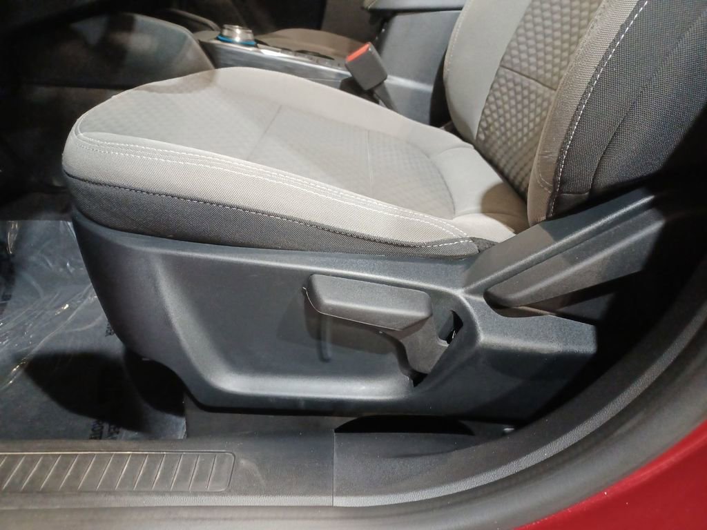 Used 2022 Ford Escape SE image 14