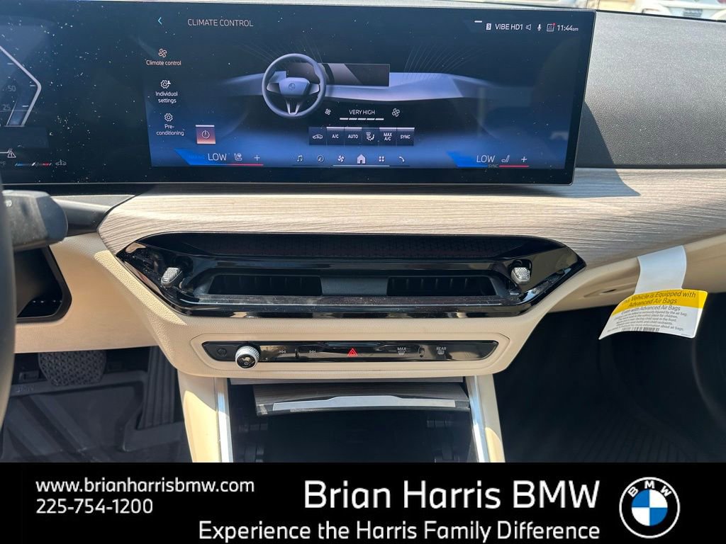 Certified 2025 BMW 330i Sedan w/ Convenience Package image 27