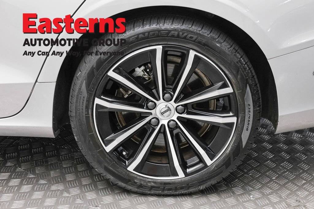 Used 2023 Volvo S60 T8 Plus AWD/4WD image 8