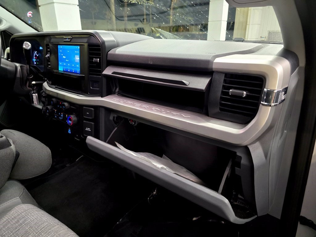 Used 2025 Ford F250 XLT AWD/4WD image 35
