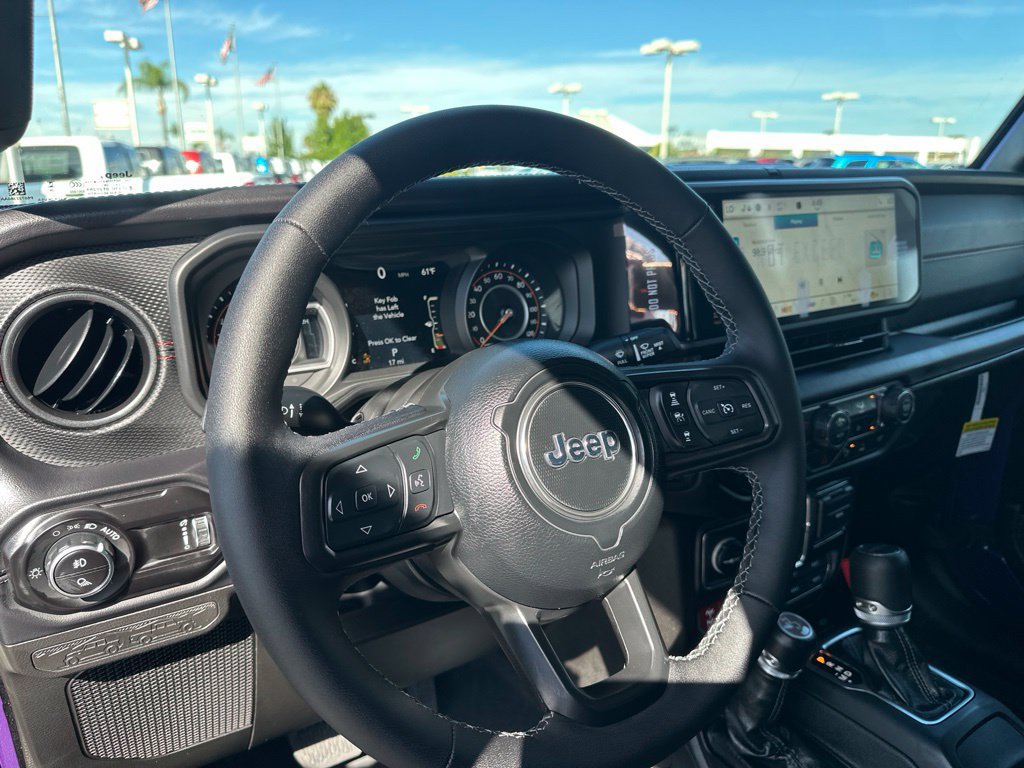 New 2026 Jeep Gladiator Rubicon AWD/4WD image 17