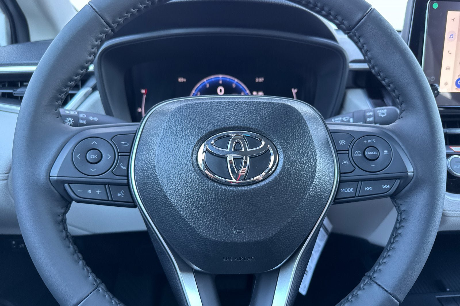 New 2026 Toyota Corolla Cross LE FWD image 25