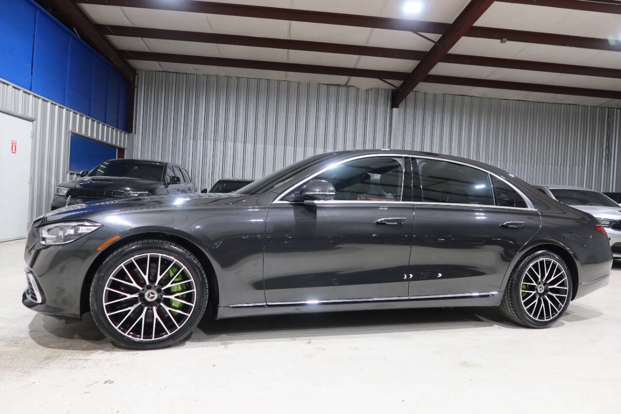 Used 2021 Mercedes-Benz S 580 4MATIC Sedan image 1