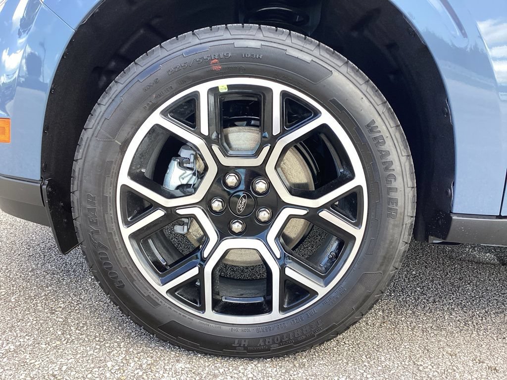 New 2026 Ford Maverick Lariat w/ 4K Tow Package AWD/4WD image 21