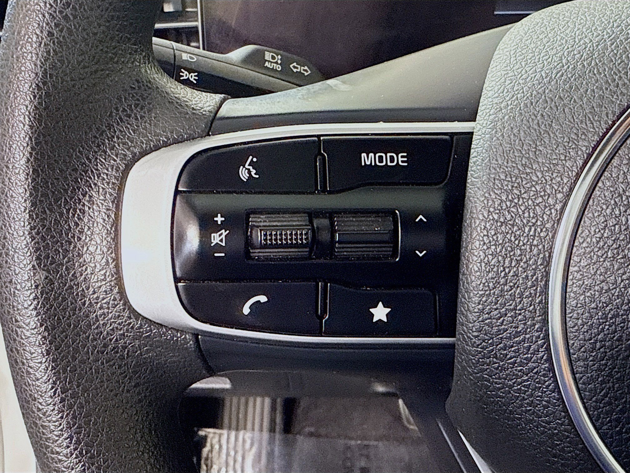 Used 2025 Kia K5 LXS image 14