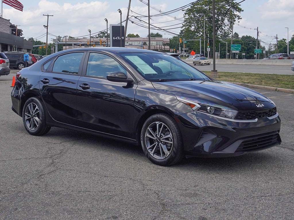 Used 2023 Kia Forte LXS FWD image 47