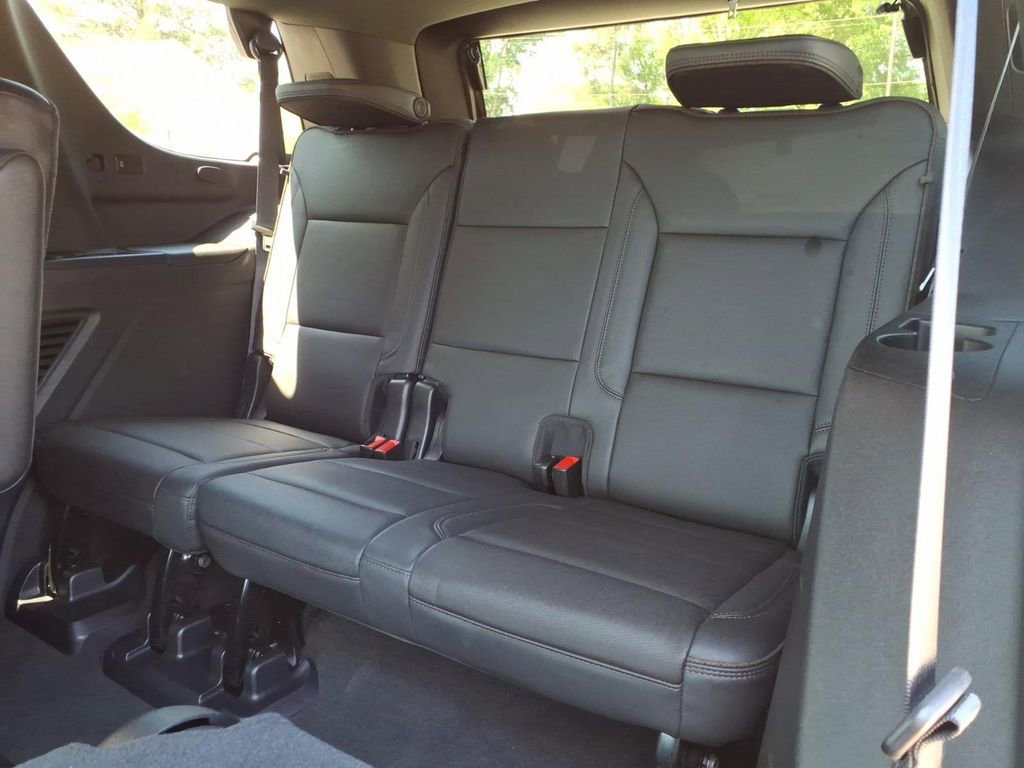 Used 2021 Chevrolet Tahoe High Country AWD/4WD image 13