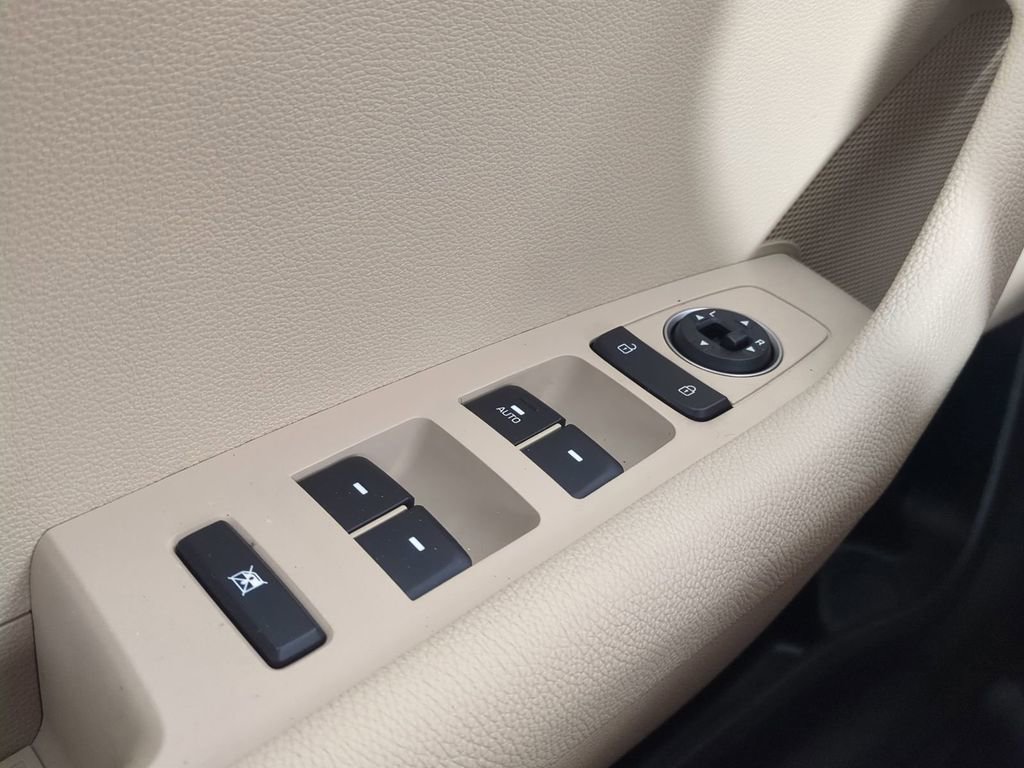 Used 2019 Hyundai Sonata SE FWD image 28