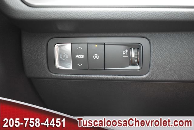 New 2026 Chevrolet Traverse LT w/ Driver Confidence Package FWD image 34