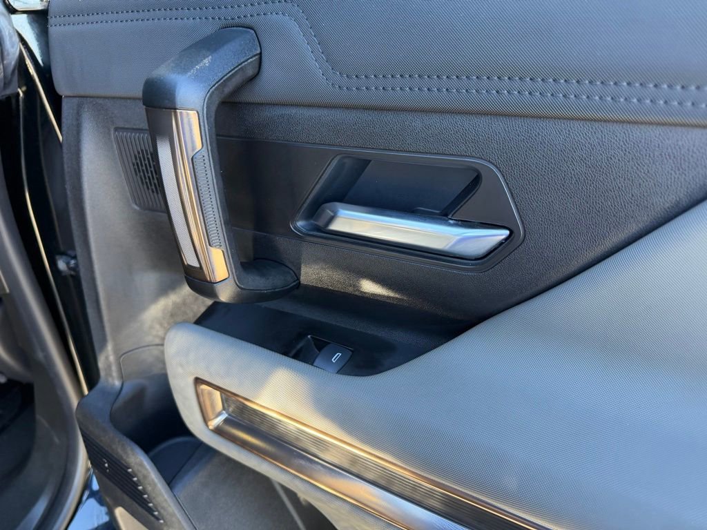 Used 2025 GMC Hummer EV 3X image 39