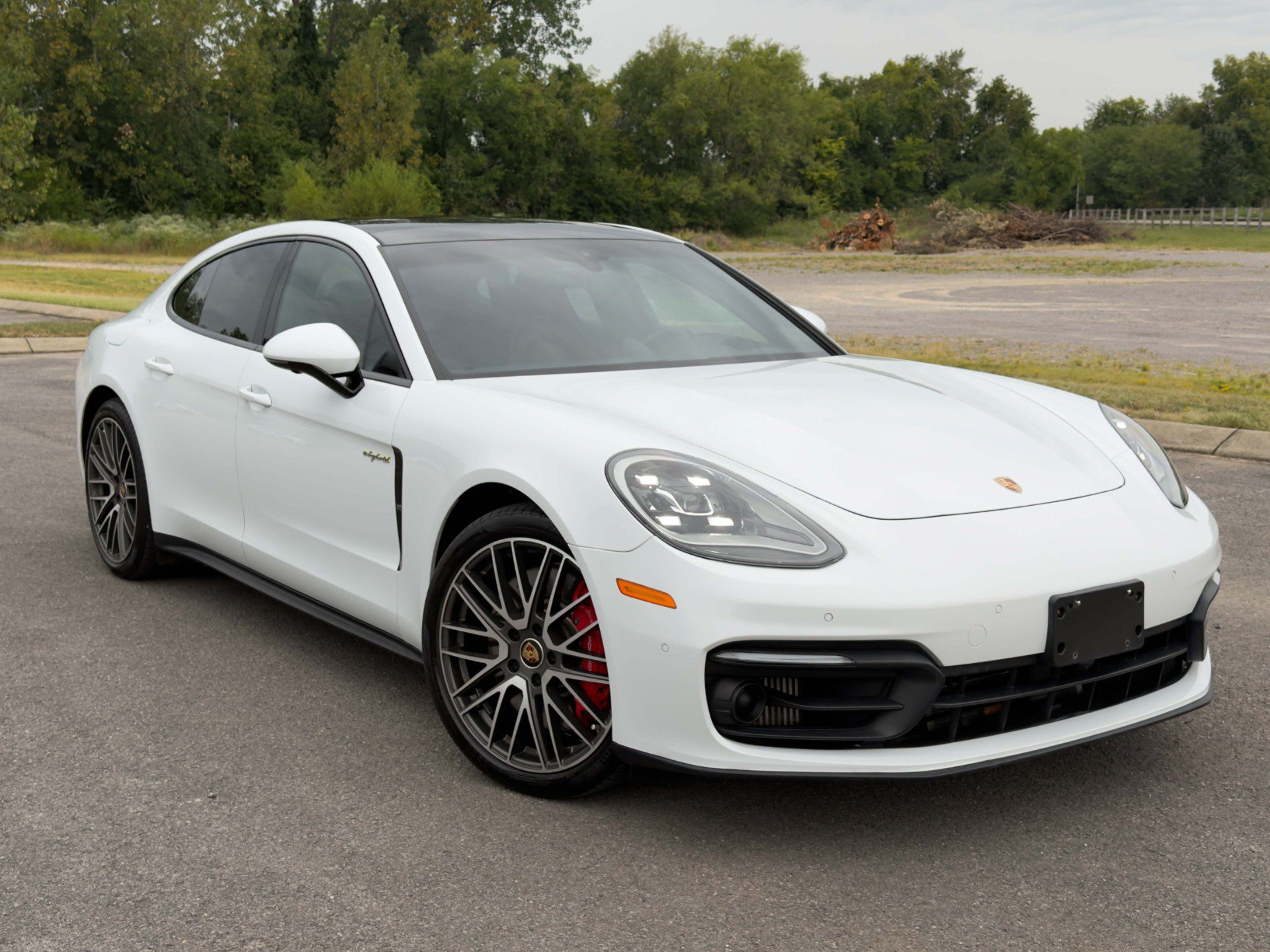 Used 2022 Porsche Panamera 4S AWD/4WD image 1