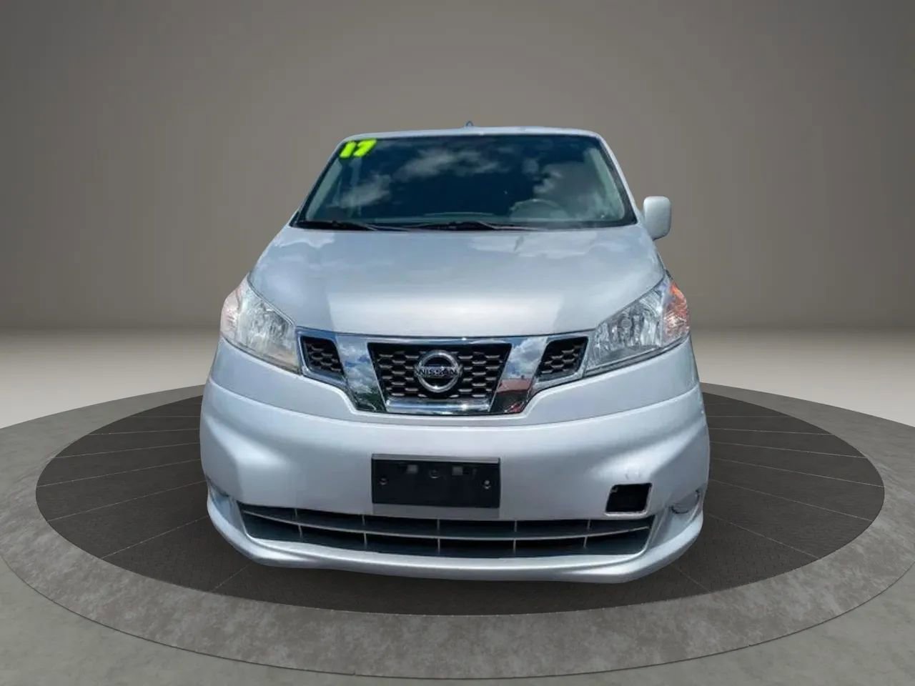 Used 2017 Nissan NV200 SV w/ Technology Package image 2