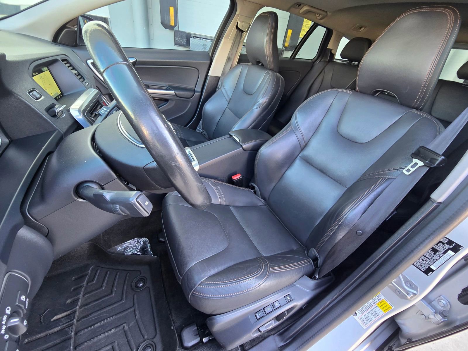 Used 2016 Volvo V60 T5 Cross Country w/ Convenience Package AWD/4WD image 13