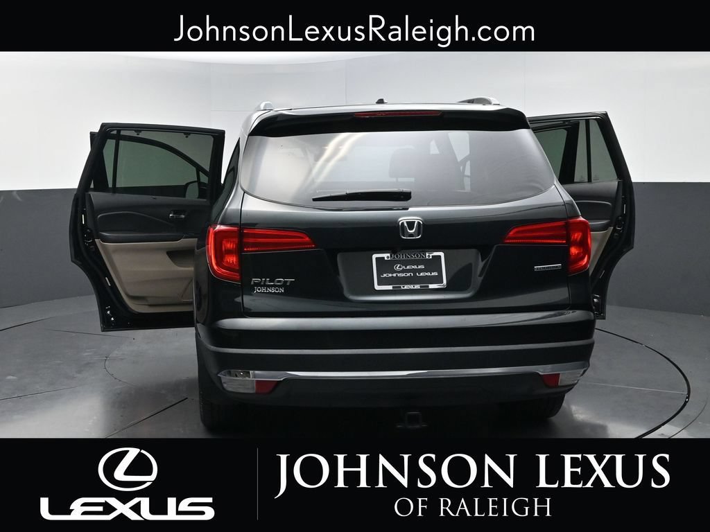 Used 2016 Honda Pilot Touring image 36
