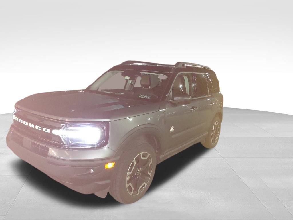 Certified 2022 Ford Bronco Sport Outer Banks w/ Tech Package image 9